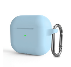 Светло-голубой силиконовый чехол с карабином для AirPods 3