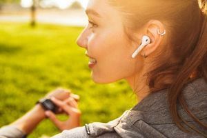 Які аксесуари для AirPods найкращі у 2022 році