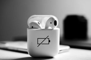 Что делать, если наушники AirPods или зарядный кейс не заряжаются