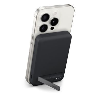 Зовнішній акумулятор Belkin BOOST↑CHARGE™ PRO Magnetic Power Bank 5K (MagSafe compatible) (HRE62)