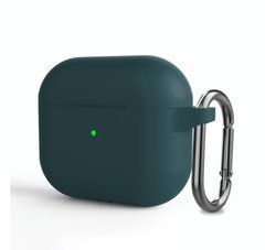 Темно-зеленый силиконовый чехол с карабином для AirPods 3