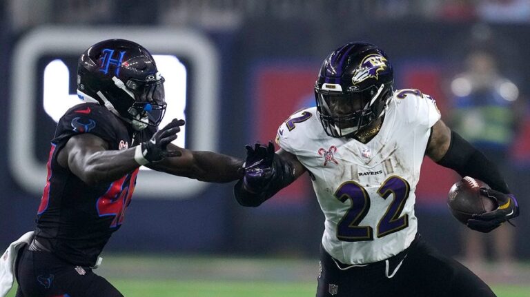 Ravens Dominate Texans on Christmas Day, Edge Closer to Division Title