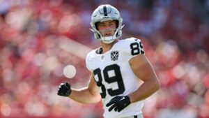 Raiders Rookie Brock Bowers Sets New Records Against Saints